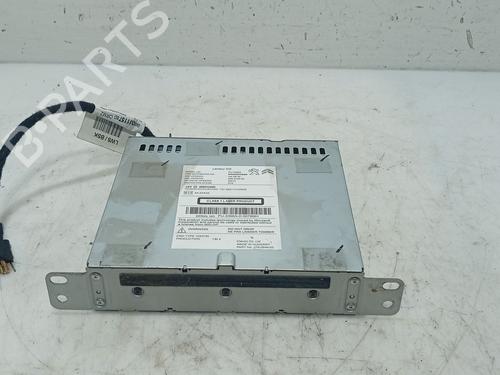 Used Radio Radio 37417664 37417664