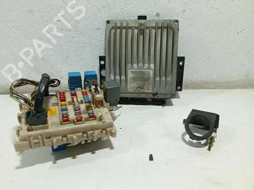 Używane Sterownik / Moduł silnika NISSAN ALMERA II Hatchback (N16) 1.5 dCi (82 hp) 31106003