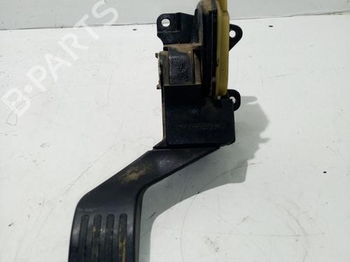 pedal-ford-focus-i-saloon-dfw-1999-2000-2001-2002-2003-2004-2005-2006-2007-2008-2009-24689865 main image
