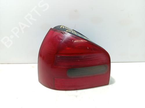 Achterlicht rechts AUDI A3 (8L1) 1.9 TDI (110 hp) 31098562