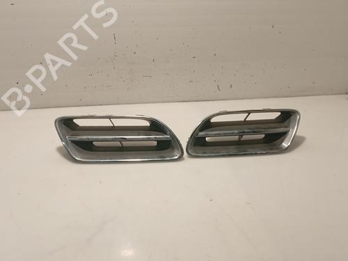 Gitter für NISSAN PRIMERA Hatchback (P11) 2.0 TD (90 hp) 31110146