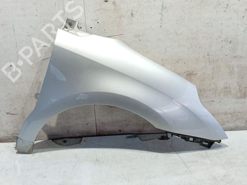 Used Right front fenders Right front fenders 37232480 37232480