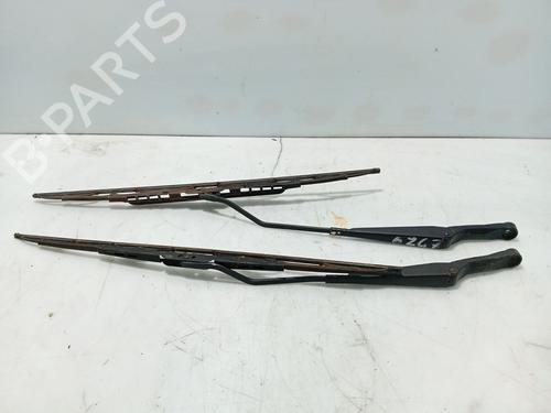 Used Front windshield wiper arm Front windshield wiper arm SEAT IBIZA II (6K1) 1.4 i (60 hp) 32256096 32256096