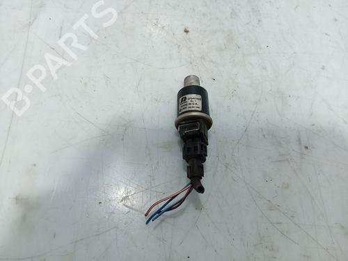 Used Electronic module Electronic module VW TRANSPORTER T4 Van (70A, 70H, 7DA, 7DH) 2.5 TDI (102 hp) 33421767 33421767