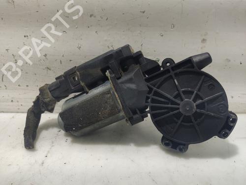 Used Right front window motor RENAULT MEGANE II (BM0/1_, CM0/1_) [2001-2012]  31099562