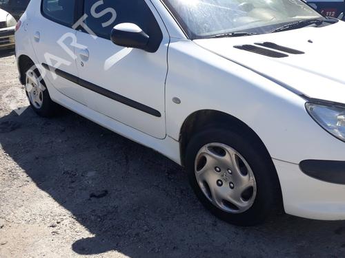 Left mirror glass PEUGEOT 206 Hatchback (2A/C) 1.4 HDi eco 70 | BP32311737C148