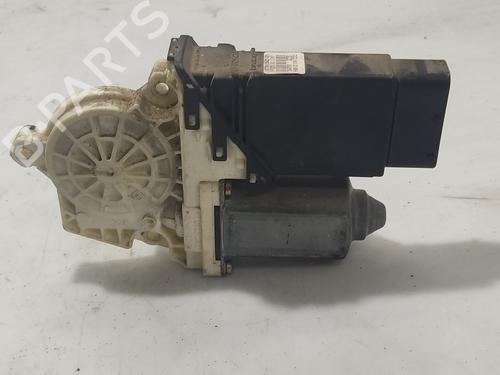 Portierruitmotor linksvoor SEAT TOLEDO II (1M2) 1.6 16V (105 hp) 31101039