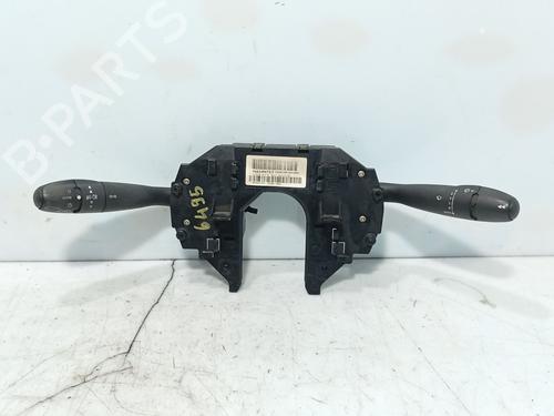 Used Steering wheel controls Steering wheel controls 37417704 37417704