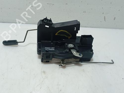 Højre fortil lås RENAULT TRAFIC II Van (FL) [2001-2026]  31814831