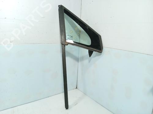 front-right-quarter-glass-citroen-c3-iii-sx-2016-40070078 main image