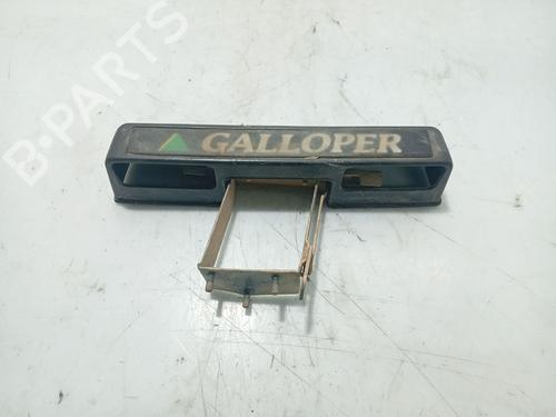 Used Tailgate handle HYUNDAI GALLOPER II (JK-01) 2.5 TD intercooler (99 hp) 31110575