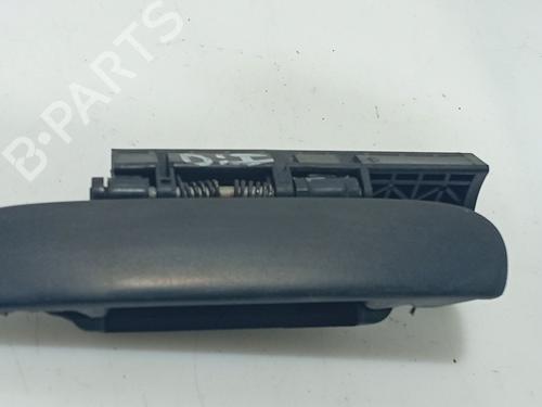 Used Front left exterior door handle Front left exterior door handle 33281721 33281721