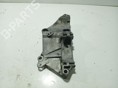 Støtte RENAULT MEGANE II (BM0/1_, CM0/1_) 1.9 dCi (BM0G, CM0G) (120 hp) 31106413