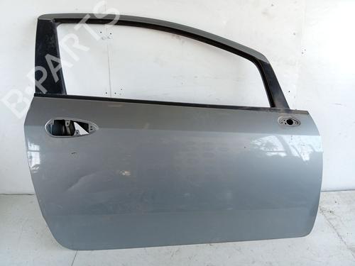 Used Right front door Right front door 37667990 37667990