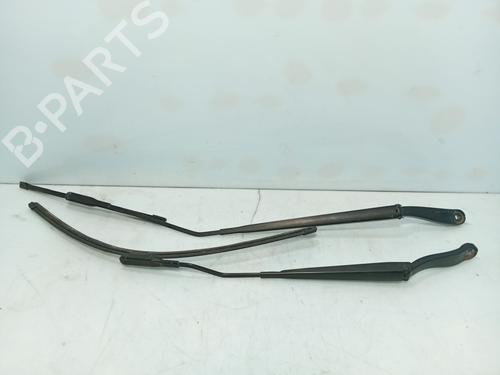 front-windshield-wiper-arm-chevrolet-aveo-hatchback-t300-2011-33981104 main image