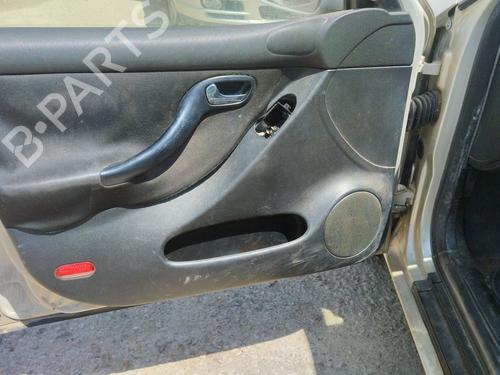Left taillight SEAT LEON (1M1) 1.6 16 V | BP31108145C34 