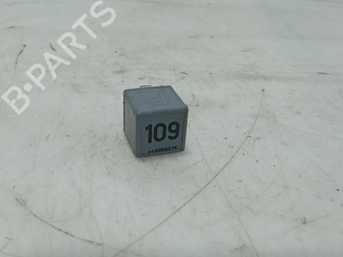 Used Electronic module Electronic module SKODA OCTAVIA I (1U2) 1.9 TDI (90 hp) 34233079 34233079