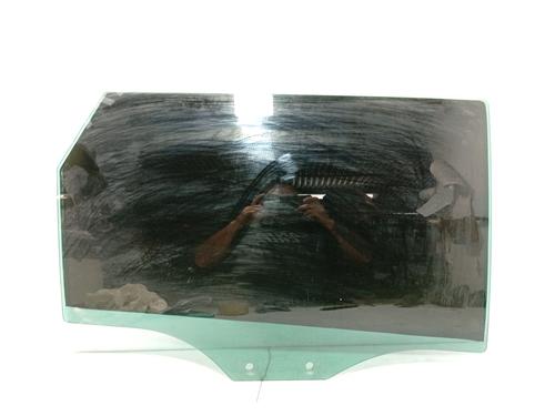 rear-right-door-window-seat-leon-5f1-2012-2013-2014-2015-2016-2017-2018-2019-2020-2021-36220401 main image