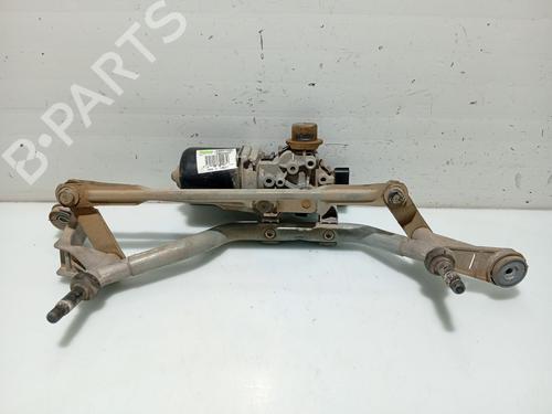 Używane Silniczek wycieraczek przednich RENAULT CLIO IV Grandtour (KH_) 1.5 dCi 90 (KHN3, KHN4) (90 hp) 31105165