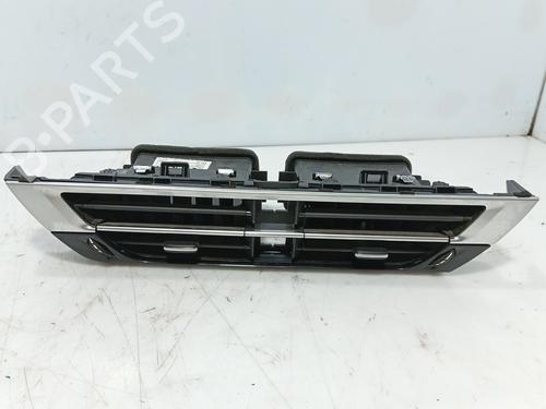 Used Air vent Air vent CITROËN C4 III (BA_, BB_, BC_) 1.2 PureTech 130 (BAHNSA, BAHNSB) (130 hp) 40279124 40279124