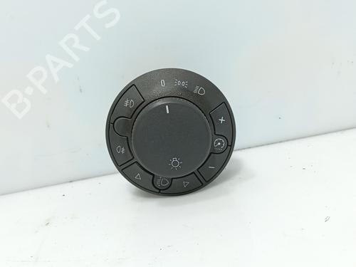 Used Headlight switch Headlight switch 37796677 37796677