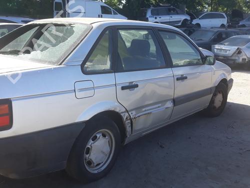 Left front indicator VW PASSAT B3/B4 (3A2, 35I) 1.8 | BP22978977C32