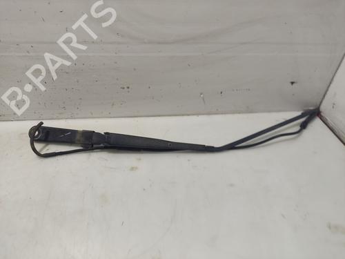 Used Front windshield wiper arm NISSAN INTERSTAR Van (X70) [2002-2026]  31100697