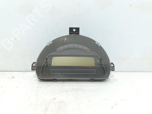 Used Instrument cluster Instrument cluster 39652416 39652416