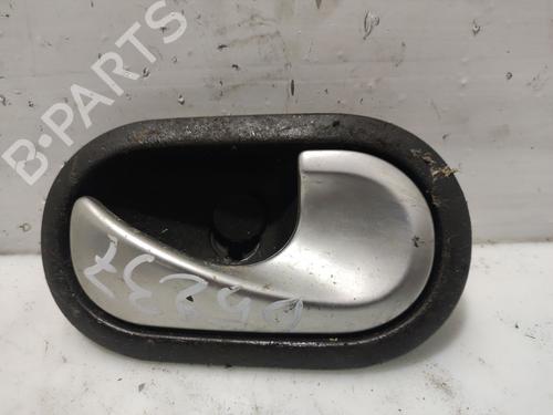 Used Rear right interior door handle RENAULT MEGANE III Hatchback (BZ0/1_, B3_) 1.6 16V (111 hp) 24970338