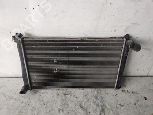Used Water radiator KIA CARNIVAL II (GQ) [1999-2007]  24843406