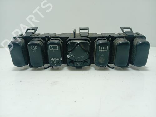 Commutateur MERCEDES-BENZ A-CLASS (W168) A 140 (168.031, 168.131) (82 hp) 31110181