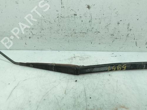 Used Front windshield wiper arm Front windshield wiper arm 22758905 22758905