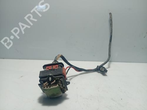 Used Heater resistor RENAULT MEGANE I Classic (LA0/1_) 1.9 dTi (LA08, LA0N, LA0K) (98 hp) 31111348