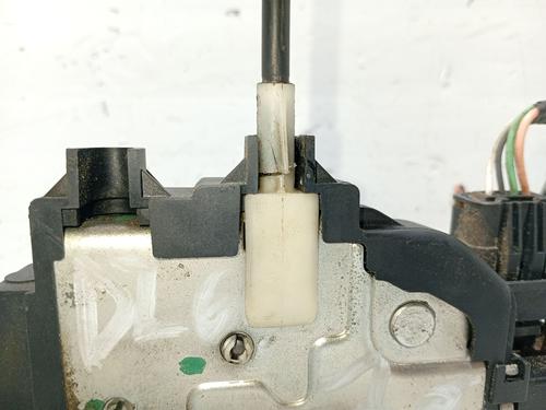 Front left lock RENAULT CLIO III (BR0/1, CR0/1)  | BP31105801C98 