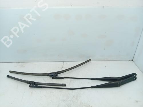 Used Front windshield wiper arm Front windshield wiper arm FORD FOCUS II (DA_, HCP, DP) 1.6 (100 hp) 33981092 33981092