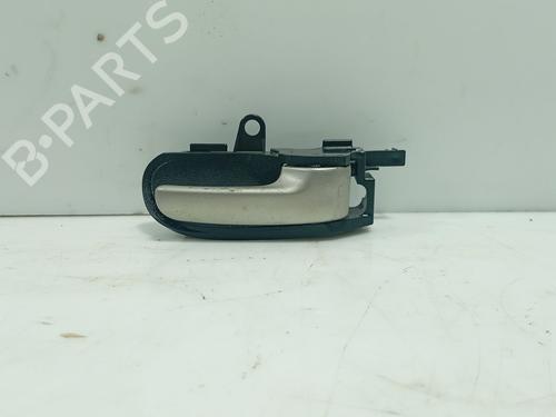 Used Front right interior door handle Front right interior door handle TOYOTA YARIS (_P1_) 1.3 (SCP12_, SCP13_, SCP12R, SCP13R) (87 hp) 33809699 33809699