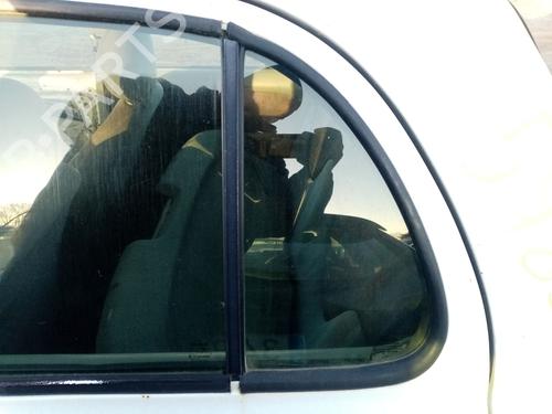 Used Rear left quarter glass NISSAN MICRA II (K11) 1.0 i 16V (K11) (54 hp) 22736724