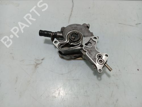 Used Vacuum pump AUDI A4 B5 (8D2) 1.9 TDI (116 hp) 31101670