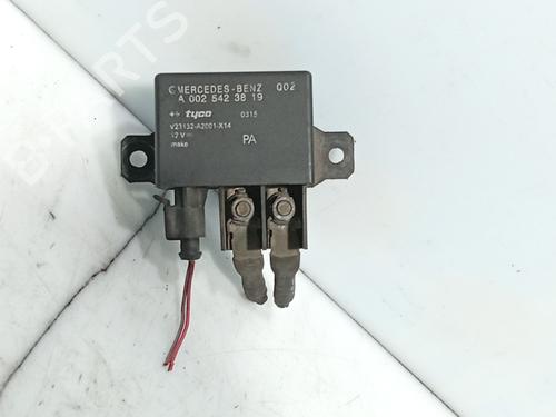 electronic-module-mercedes-benz-e-class-t-model-s211-2003-2004-2005-2006-2007-2008-2009-36105262 main image