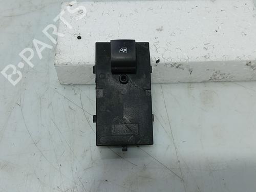 Used Right front window switch CHEVROLET AVEO Hatchback (T300) 1.3 D (95 hp) 32305644