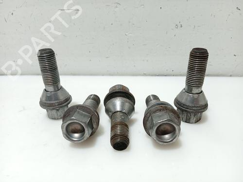 other-volvo-v90-ii-estate-235-2016-31108394 main image