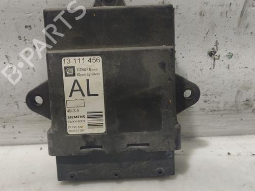 Elektronisk modul OPEL VECTRA C (Z02) 2.0 DTI 16V (F69) (101 hp) 31100905