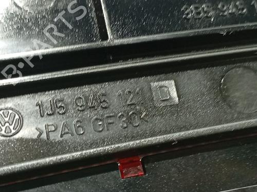 Third brake light SKODA SUPERB I (3U4) 2.0 TDI | BP32685629L11 - Image 6