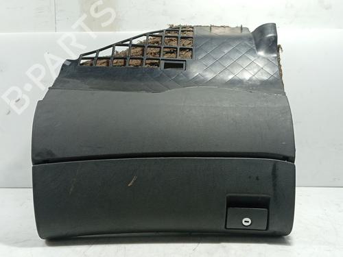 Handskerum Handskerum AUDI A4 B5 (8D2) 1.9 TDI (116 hp) 36675279 36675279
