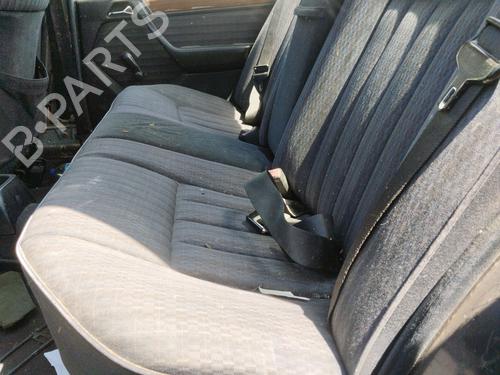 Instrument cluster MERCEDES-BENZ 124 Saloon (W124) 300 D (124.130) | BP31104167C47 