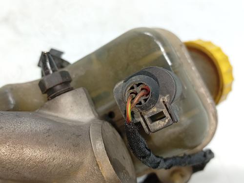 Brake master cylinder AUDI A2 (8Z0) 1.4 TDI | BP36291023M77  - Image 5