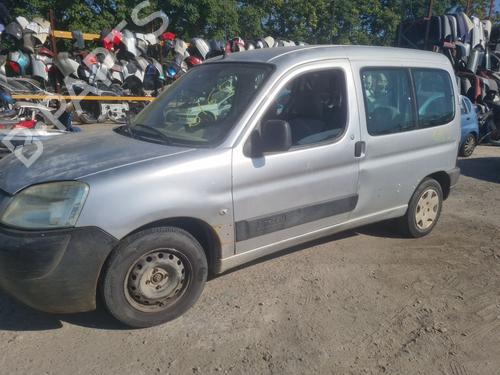 Front left lock CITROËN BERLINGO / BERLINGO FIRST MPV (MF_, GJK_, GFK_) 1.9 D (MFWJZ) | BP31252742C98