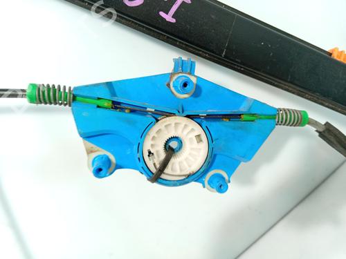 Front left window mechanism AUDI A4 B6 Avant (8E5) 2.5 TDI | BP37415397C22 - Image 4