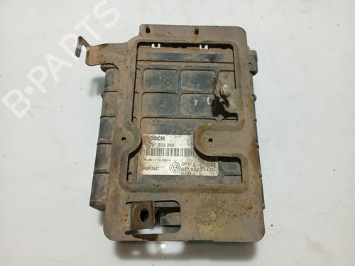 Engine control unit (ECU) VW GOLF III (1H1) | BP31111302M57