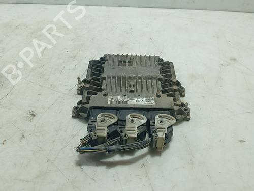 engine-control-unit-ecu-ford-focus-c-max-dm2-2003-2004-2005-2006-2007-36105302 main image